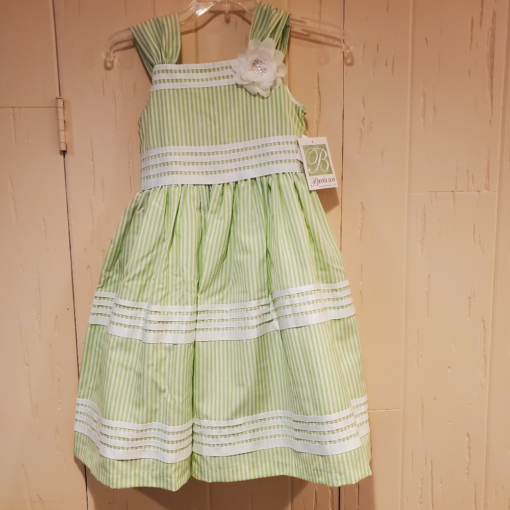 NWT Green white stripe Bonnie Jean girls dress, lined with crinoline size 8